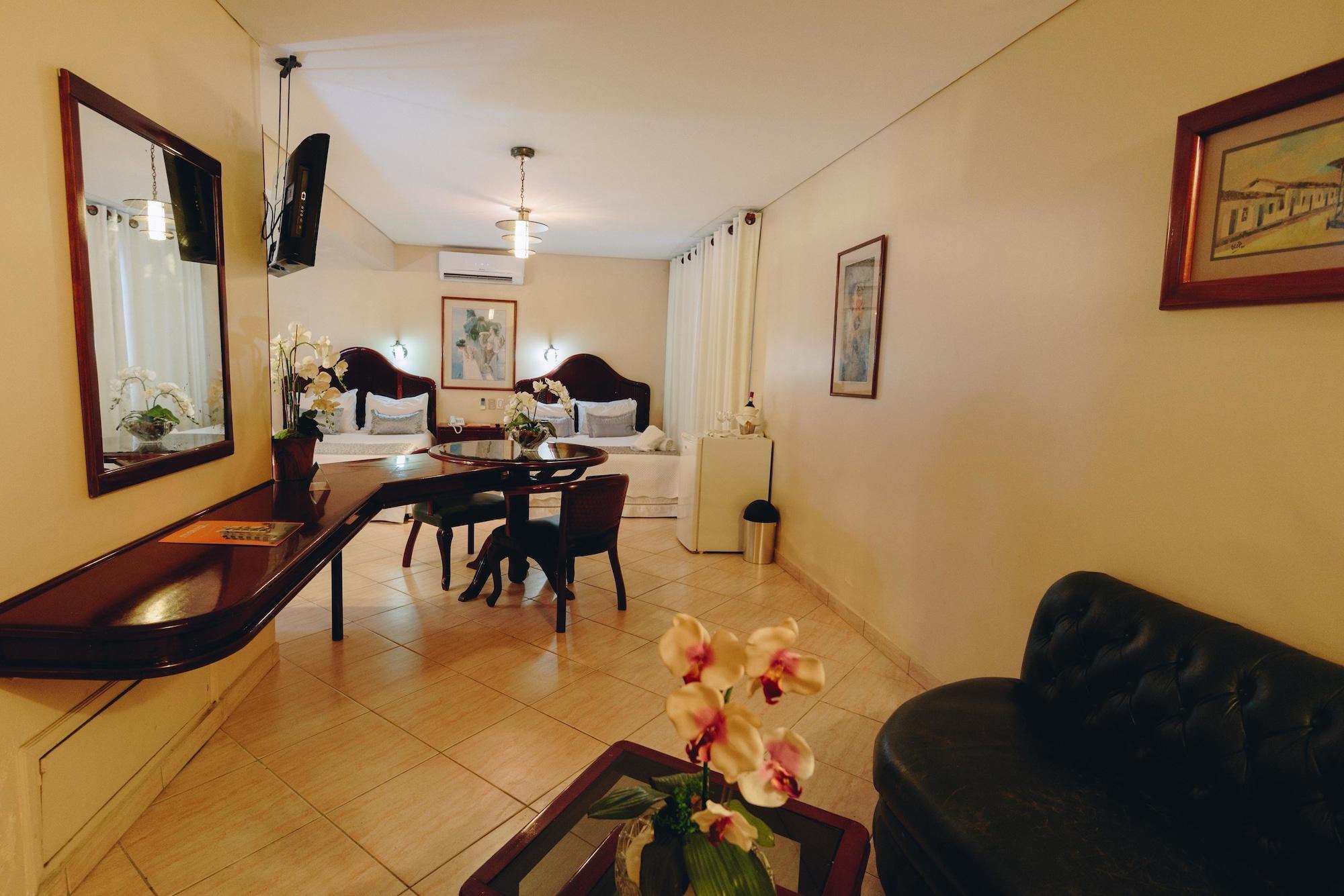 Hotel Arenal Santa Cruz de La Sierra Ngoại thất bức ảnh