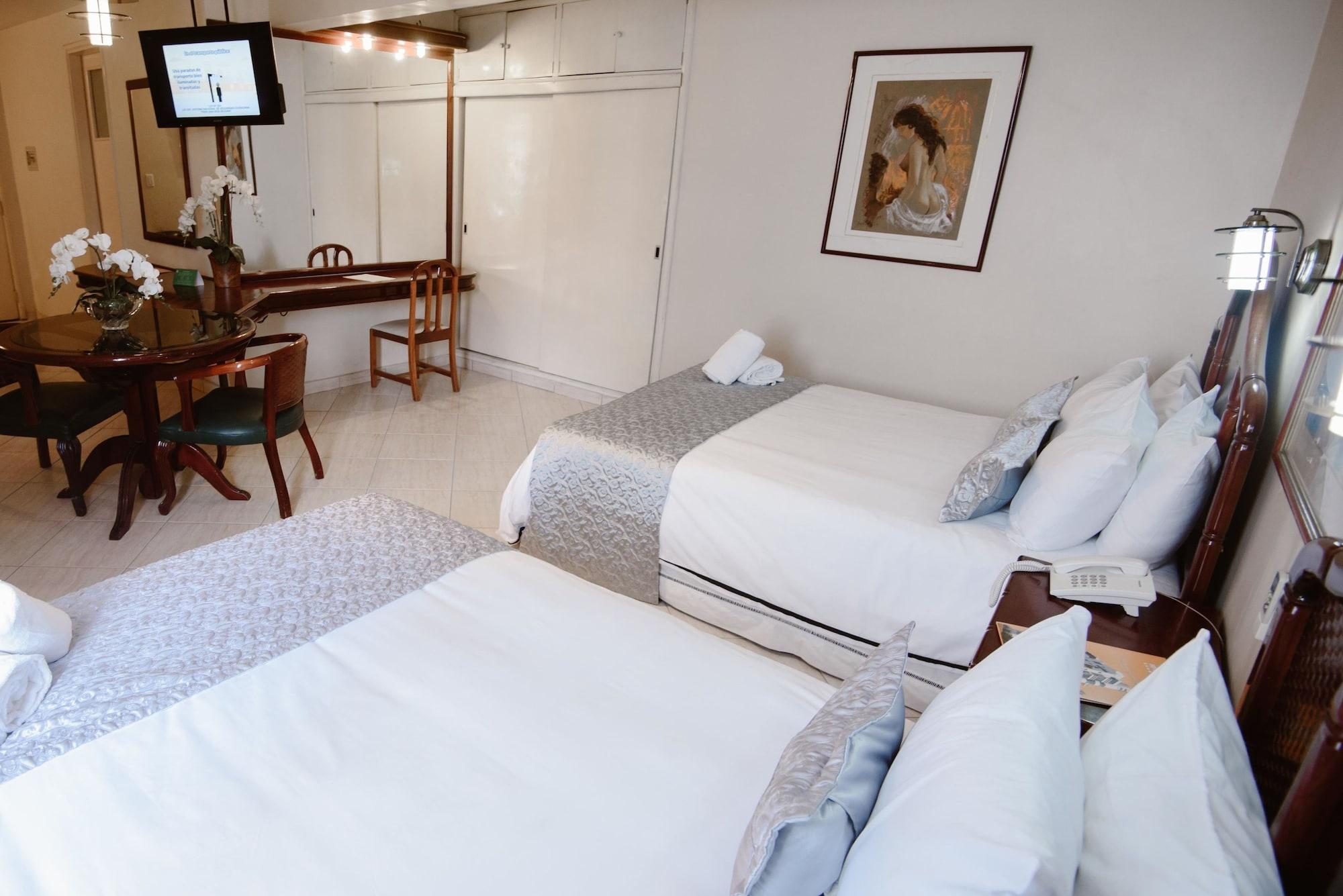 Hotel Arenal Santa Cruz de La Sierra Ngoại thất bức ảnh