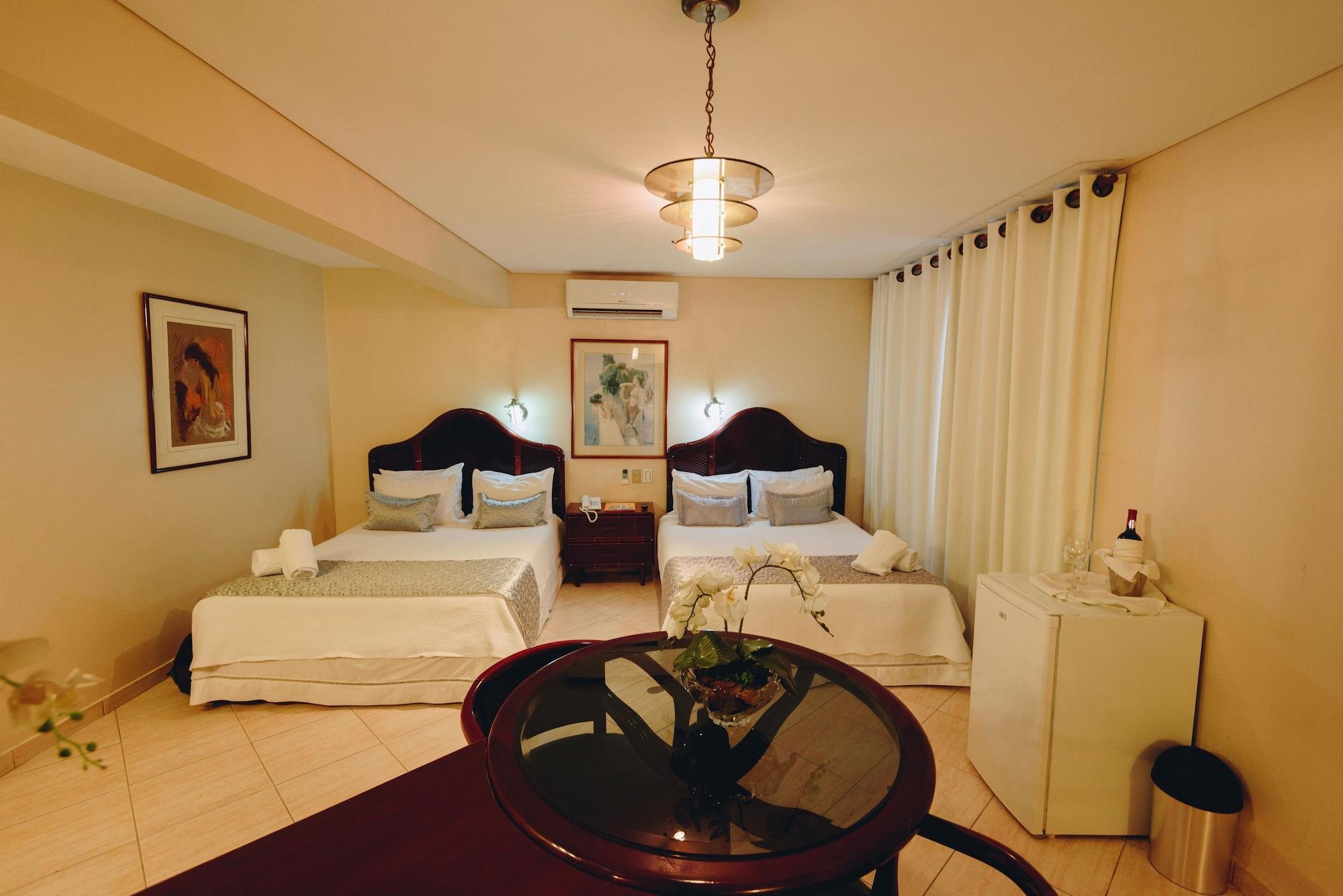 Hotel Arenal Santa Cruz de La Sierra Ngoại thất bức ảnh