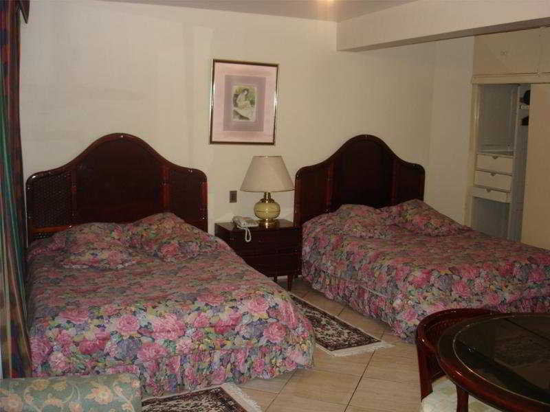 Hotel Arenal Santa Cruz de La Sierra Ngoại thất bức ảnh