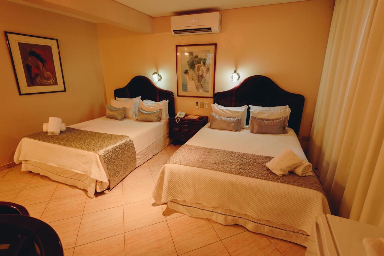 Hotel Arenal Santa Cruz de La Sierra Ngoại thất bức ảnh
